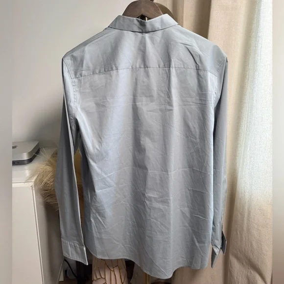 NWT Calvin Klein Men Soft Gray Button Down | Large - Picture 2 of 5